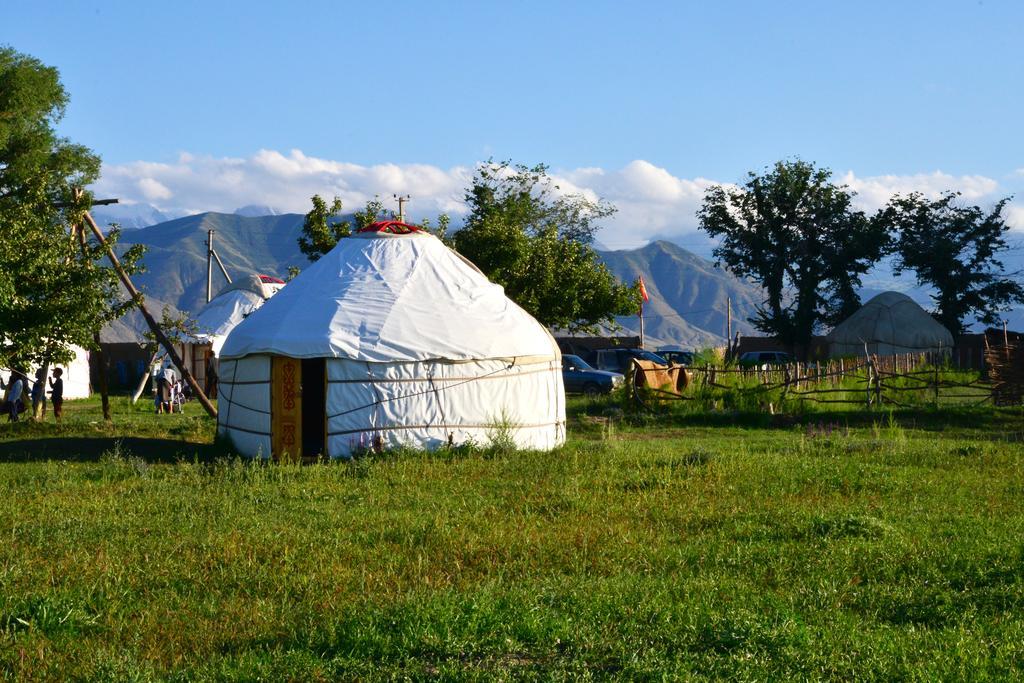 Jurten Camp Almaluu Tong Exterior photo