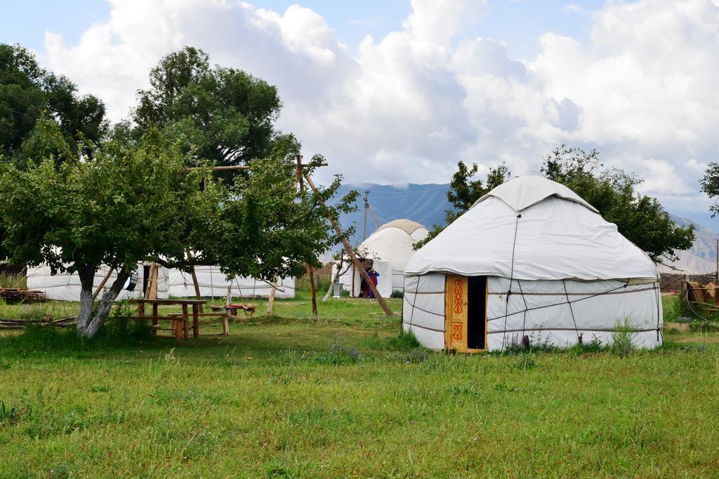 Jurten Camp Almaluu Tong Exterior photo